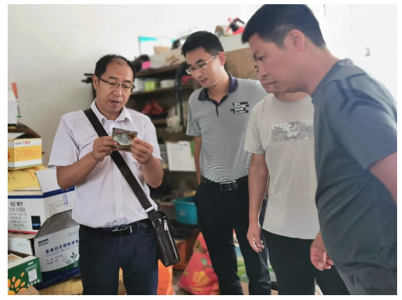 微信1.png 微信1.png