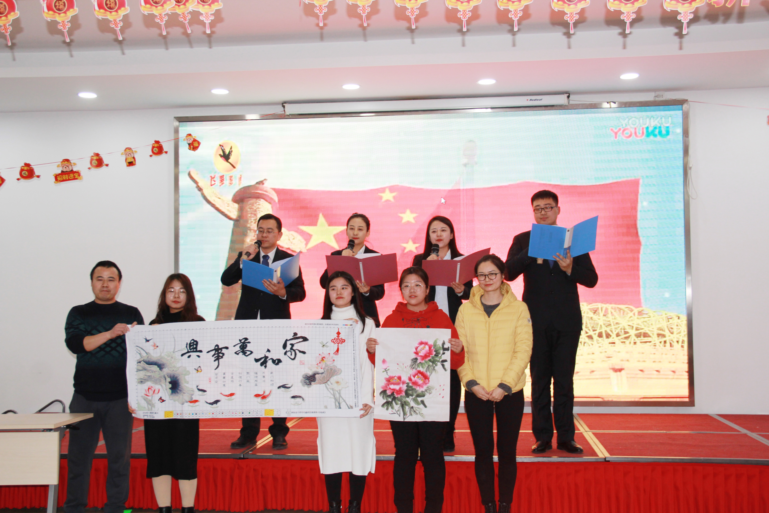 節(jié)目全體演員.jpg 節(jié)目全體演員.jpg